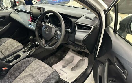 Toyota Corolla, 2019 год, 1 999 000 рублей, 10 фотография