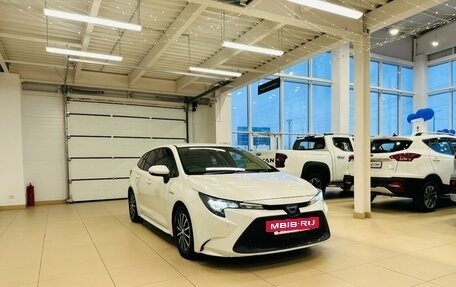 Toyota Corolla, 2019 год, 1 999 000 рублей, 8 фотография