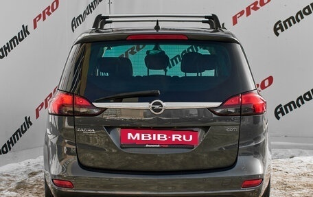 Opel Zafira C рестайлинг, 2012 год, 1 380 000 рублей, 5 фотография