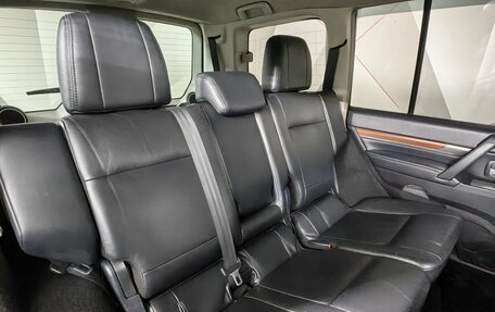 Mitsubishi Pajero IV, 2008 год, 1 695 000 рублей, 17 фотография