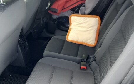 Volkswagen Touran III, 2011 год, 910 000 рублей, 16 фотография