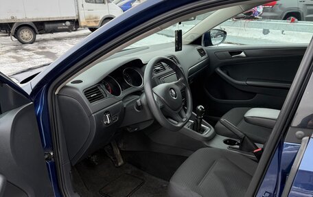 Volkswagen Jetta VI, 2015 год, 1 380 000 рублей, 10 фотография