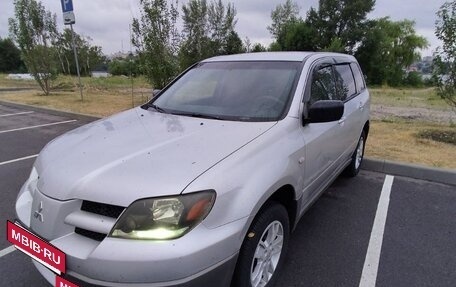 Mitsubishi Outlander III рестайлинг 3, 2003 год, 420 000 рублей, 3 фотография