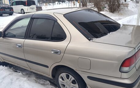 Nissan Sunny B15, 2001 год, 300 000 рублей, 3 фотография