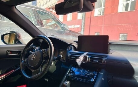 Lexus IS III, 2021 год, 4 090 000 рублей, 10 фотография