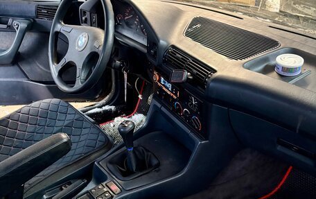 BMW 5 серия, 1989 год, 200 000 рублей, 17 фотография