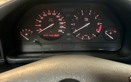 BMW 5 серия, 1989 год, 200 000 рублей, 20 фотография