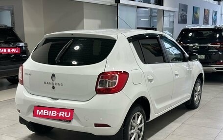 Renault Sandero II рестайлинг, 2016 год, 899 900 рублей, 4 фотография