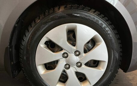 KIA Rio III рестайлинг, 2013 год, 1 144 000 рублей, 20 фотография