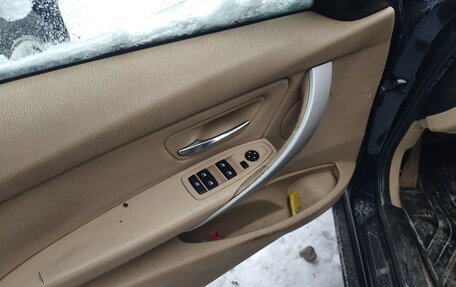 BMW 3 серия, 2014 год, 1 250 000 рублей, 12 фотография