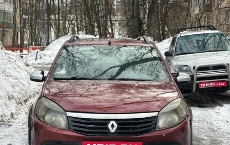 Renault Sandero I, 2012 год, 389 000 рублей, 1 фотография