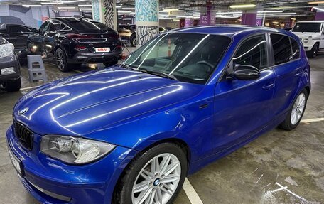 BMW 1 серия, 2007 год, 750 000 рублей, 1 фотография