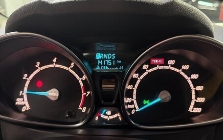 Ford Fiesta, 2015 год, 750 000 рублей, 12 фотография