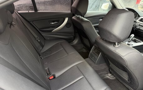 BMW 3 серия, 2012 год, 2 000 000 рублей, 18 фотография