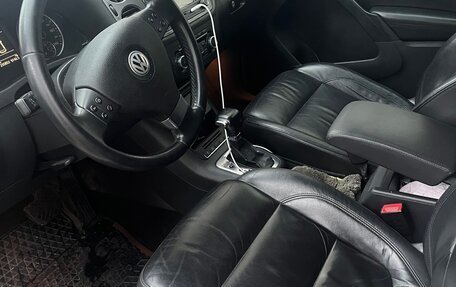 Volkswagen Tiguan I, 2010 год, 1 200 000 рублей, 2 фотография