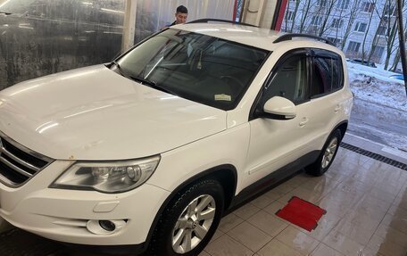 Volkswagen Tiguan I, 2010 год, 1 200 000 рублей, 5 фотография