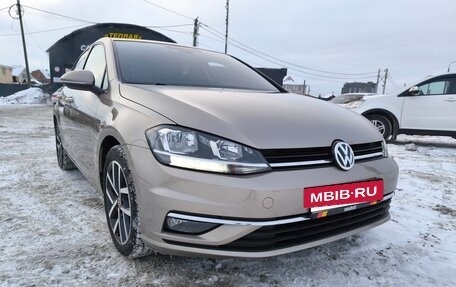 Volkswagen Golf VIII, 2020 год, 2 000 070 рублей, 5 фотография