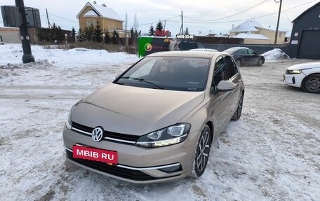 Volkswagen Golf VIII, 2020 год, 2 000 070 рублей, 26 фотография