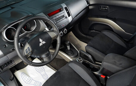 Mitsubishi Outlander III рестайлинг 3, 2008 год, 1 199 000 рублей, 7 фотография