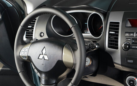 Mitsubishi Outlander III рестайлинг 3, 2008 год, 1 199 000 рублей, 11 фотография