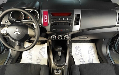 Mitsubishi Outlander III рестайлинг 3, 2008 год, 1 199 000 рублей, 12 фотография