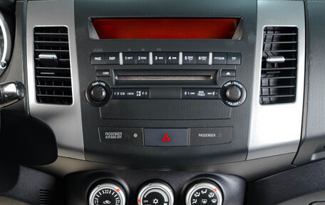 Mitsubishi Outlander III рестайлинг 3, 2008 год, 1 199 000 рублей, 16 фотография