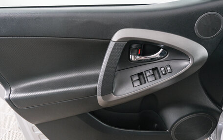 Toyota RAV4, 2009 год, 1 499 000 рублей, 18 фотография