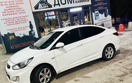 Hyundai Solaris II рестайлинг, 2013 год, 520 000 рублей, 11 фотография