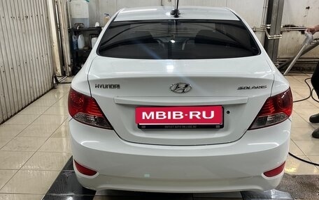 Hyundai Solaris II рестайлинг, 2013 год, 520 000 рублей, 4 фотография