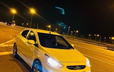 Hyundai Solaris II рестайлинг, 2013 год, 520 000 рублей, 9 фотография