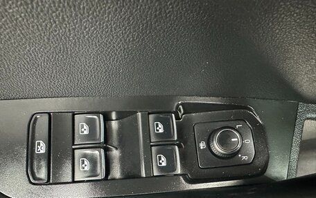 Skoda Karoq I, 2022 год, 2 000 000 рублей, 13 фотография