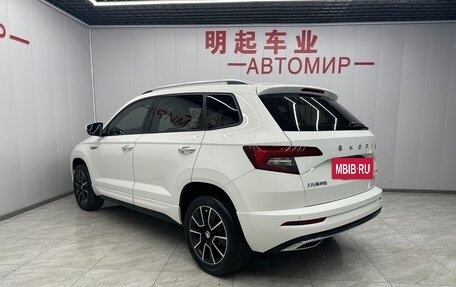 Skoda Karoq I, 2022 год, 2 000 000 рублей, 6 фотография