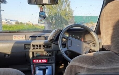 Isuzu Gemini II, 1988 год, 100 000 рублей, 4 фотография