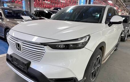 Honda Vezel, 2023 год, 1 893 000 рублей, 2 фотография