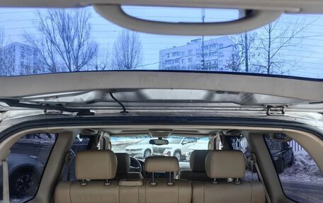 Toyota Land Cruiser 100 рестайлинг 2, 2000 год, 1 250 000 рублей, 11 фотография