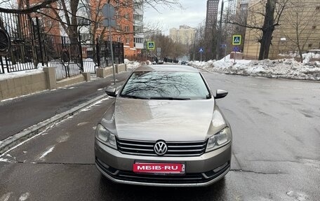 Volkswagen Passat B7, 2012 год, 1 100 000 рублей, 2 фотография