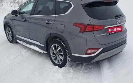 Hyundai Santa Fe IV, 2019 год, 2 700 000 рублей, 11 фотография