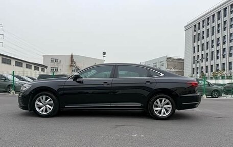 Volkswagen Passat B8 рестайлинг, 2021 год, 1 630 000 рублей, 5 фотография