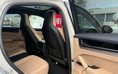 Porsche Cayenne III, 2023 год, 15 770 000 рублей, 14 фотография