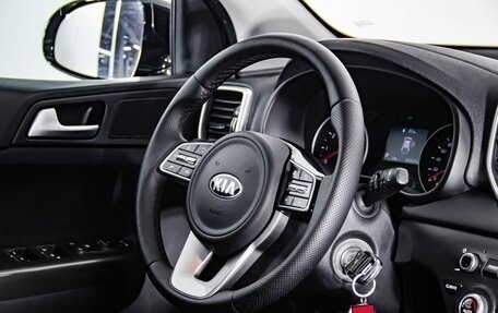 KIA Sportage IV рестайлинг, 2018 год, 2 300 000 рублей, 14 фотография