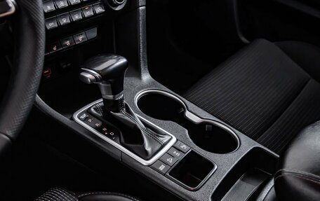 KIA Sportage IV рестайлинг, 2018 год, 2 300 000 рублей, 21 фотография