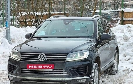 Volkswagen Touareg III, 2016 год, 2 740 000 рублей, 2 фотография