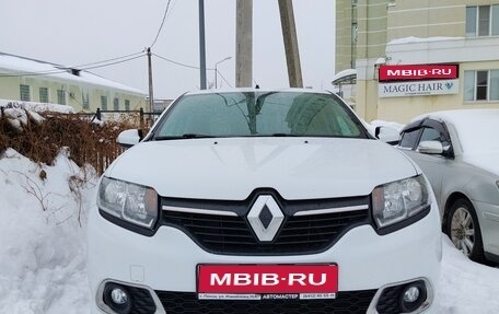 Renault Sandero II рестайлинг, 2018 год, 930 000 рублей, 1 фотография