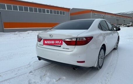 Lexus ES VII, 2013 год, 2 200 000 рублей, 7 фотография