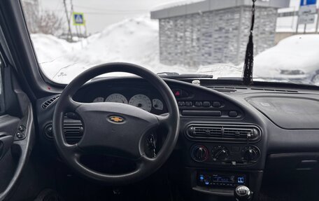 Chevrolet Niva I рестайлинг, 2006 год, 173 000 рублей, 9 фотография