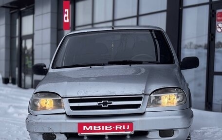 Chevrolet Niva I рестайлинг, 2006 год, 173 000 рублей, 2 фотография