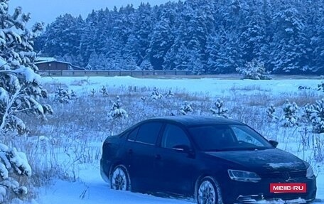 Volkswagen Jetta VI, 2011 год, 790 000 рублей, 3 фотография