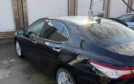 Toyota Camry, 2020 год, 3 500 000 рублей, 5 фотография