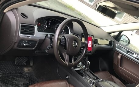 Volkswagen Touareg III, 2011 год, 2 350 000 рублей, 9 фотография