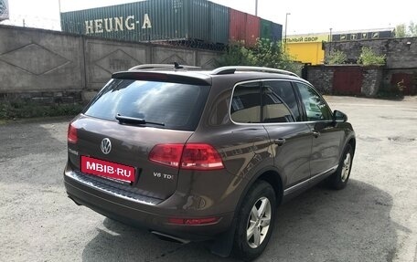 Volkswagen Touareg III, 2011 год, 2 350 000 рублей, 6 фотография
